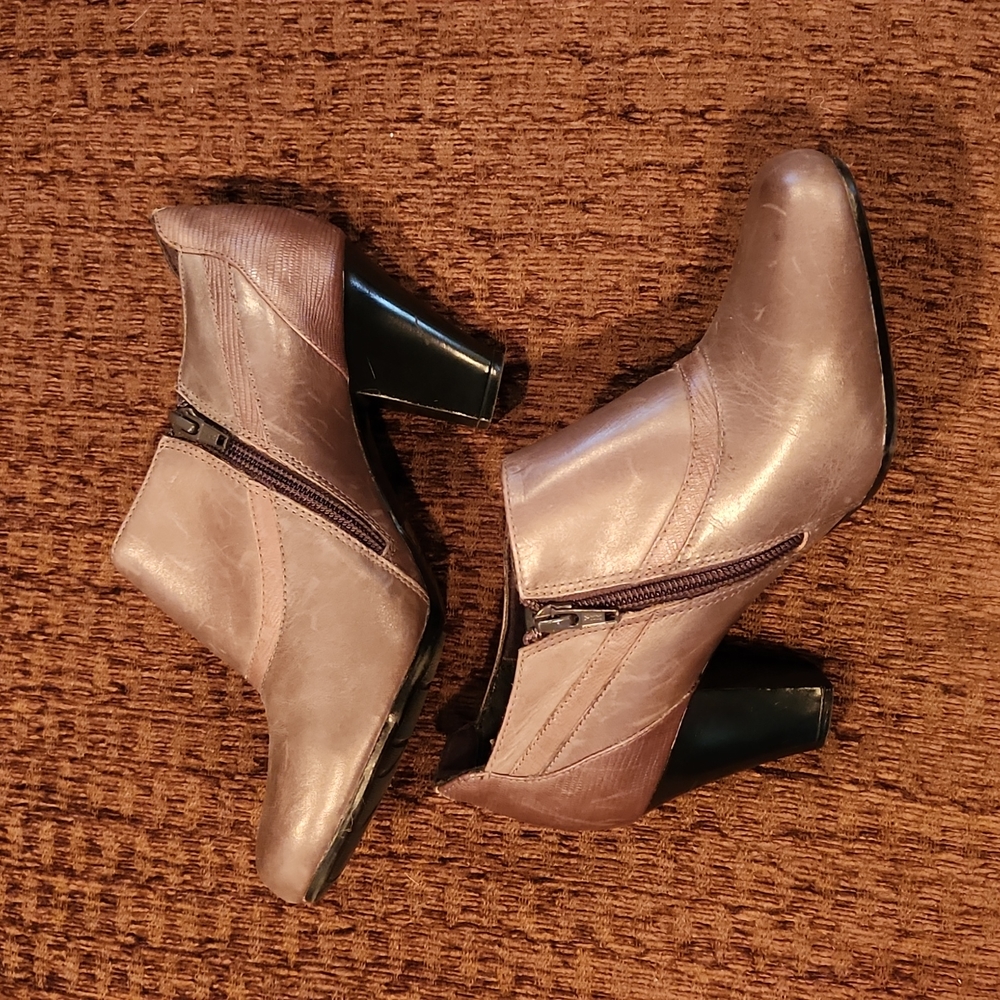 Clarks Booties - Picture 2 of 6